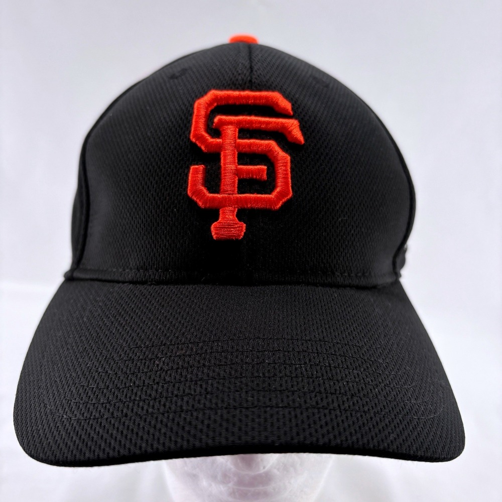 OC Sports MLB San Francisco Giants SF Logo Black Adjustable Baseball Cap Hat